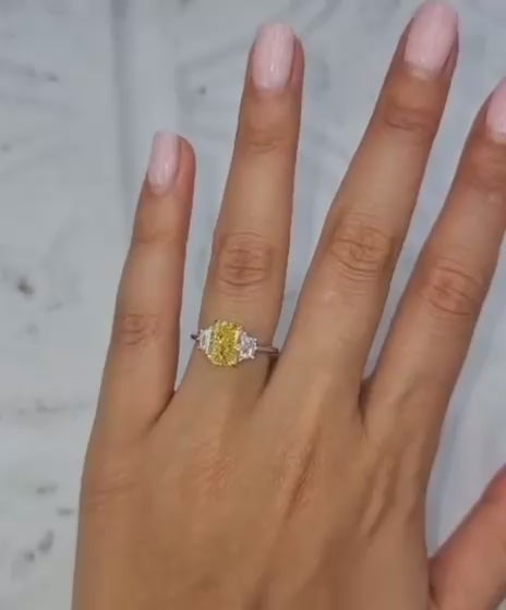 Ada – Lab-Grown Fancy Yellow Diamond Three-Stone Ring – 2.71c